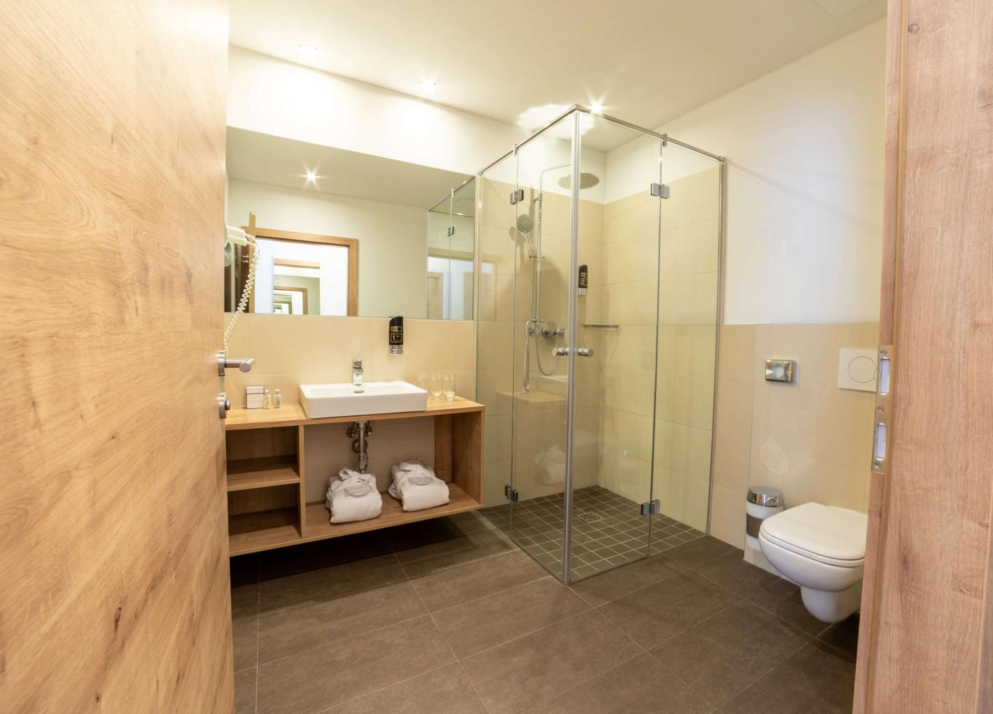 Hotel Bergkristall Mallnitz Dış mekan fotoğraf