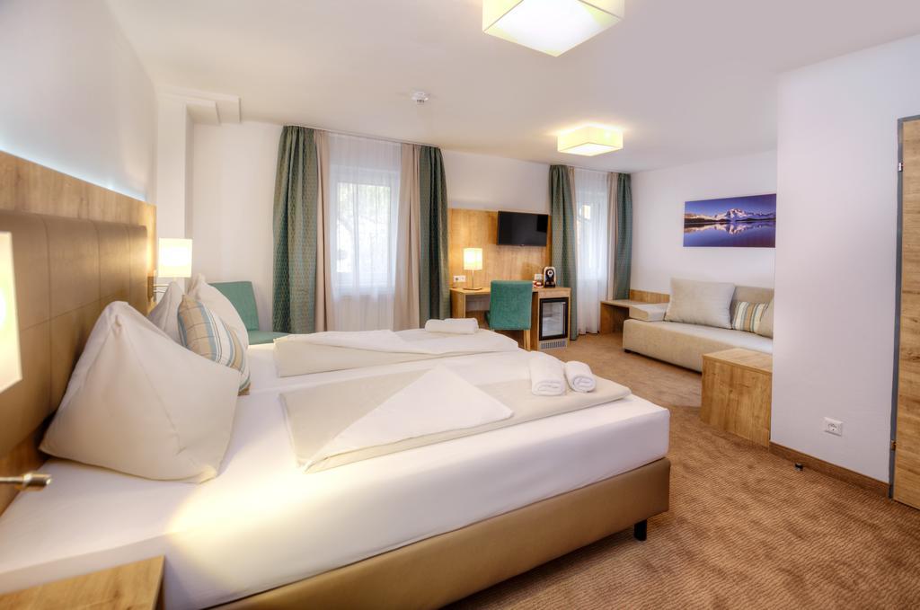 Hotel Bergkristall Mallnitz Dış mekan fotoğraf