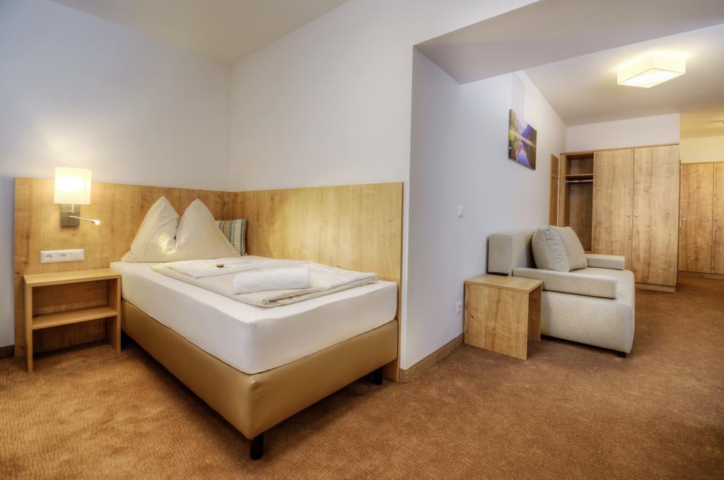 Hotel Bergkristall Mallnitz Dış mekan fotoğraf